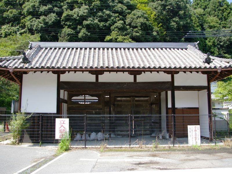 旧妙楽寺子院常住院の表門 桜井市指定文化財